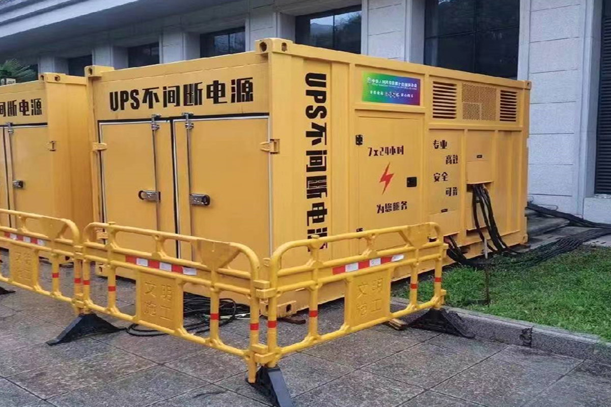 德庆发电机租赁施工现场